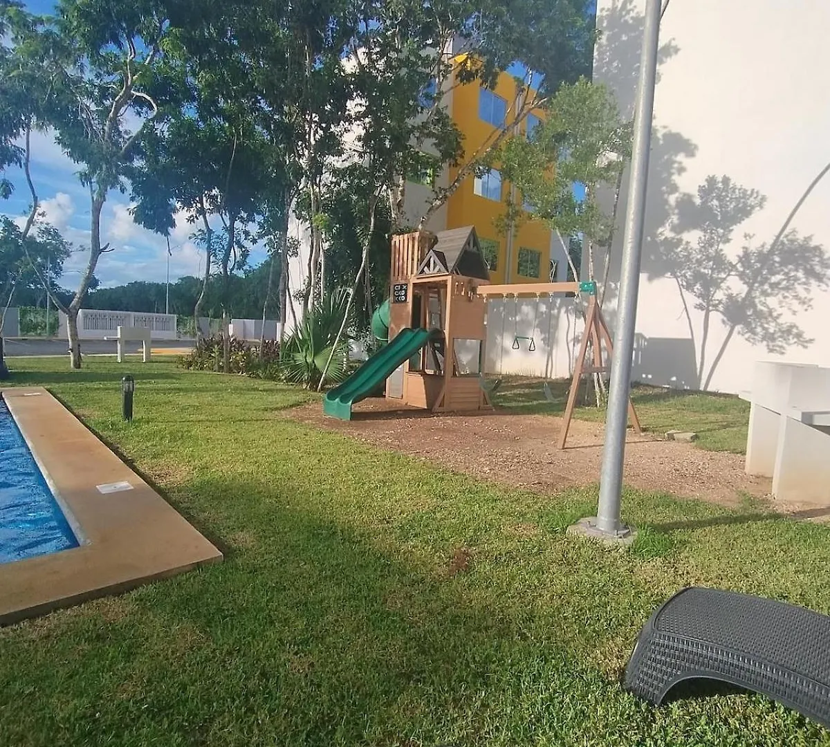 Apartment Dreams Of Arena In The Jungle Of Cancun