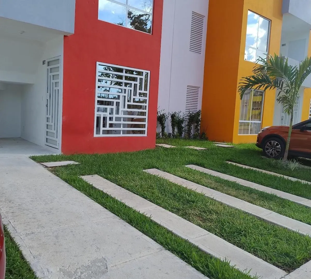 Apartment Dreams Of Arena In The Jungle Of Cancun